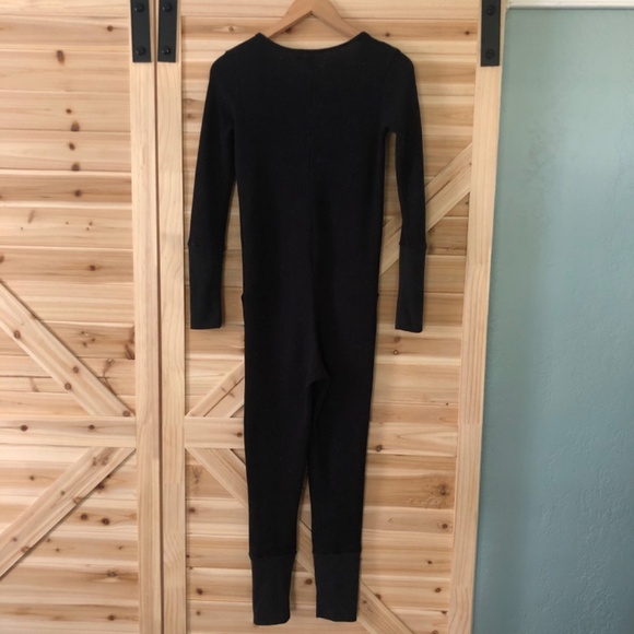 Jackson Rowe Waffle Romper XS Black - Picture 5 of 9